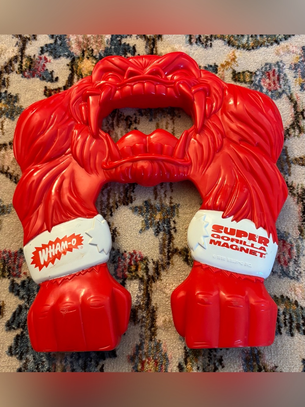 Wham-O Super Gorilla Magnet